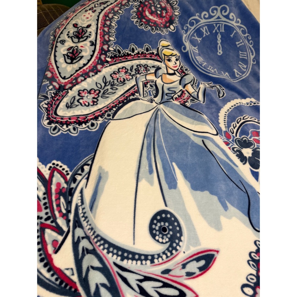 Disney Vera Bradley Cinderella Paisley Plush Throw Blanket Blue Pink Fleece